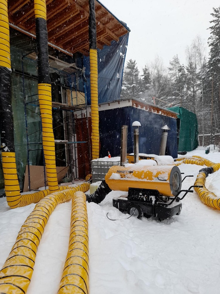 Nagrzewnica olejowa z odprowadzeniem spalin Master BV 400
