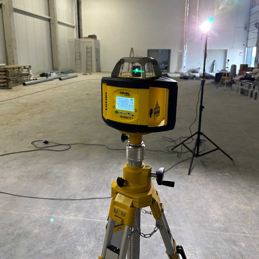 ZESTAW Niwelator laserowy Nivel System NL540G DIGITAL zielony z czujnikiem cyfrowym + łata LS-24 + statyw SJJ1